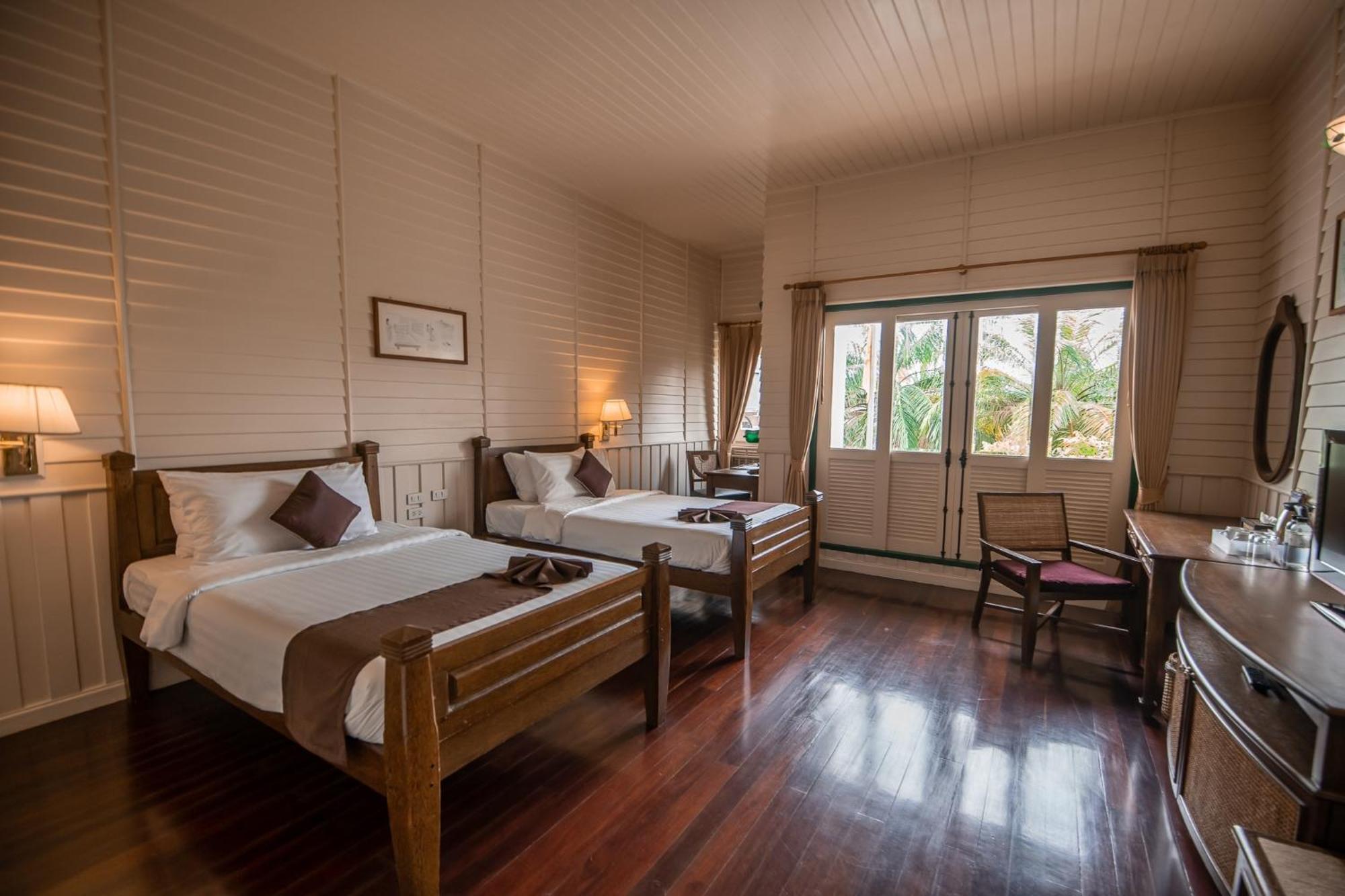 Kalanan Riverside Resort Nonthaburi Exterior foto